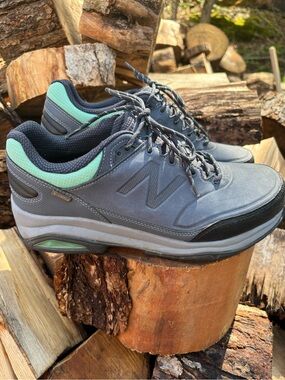 New Balance Women’s Walking Shoes